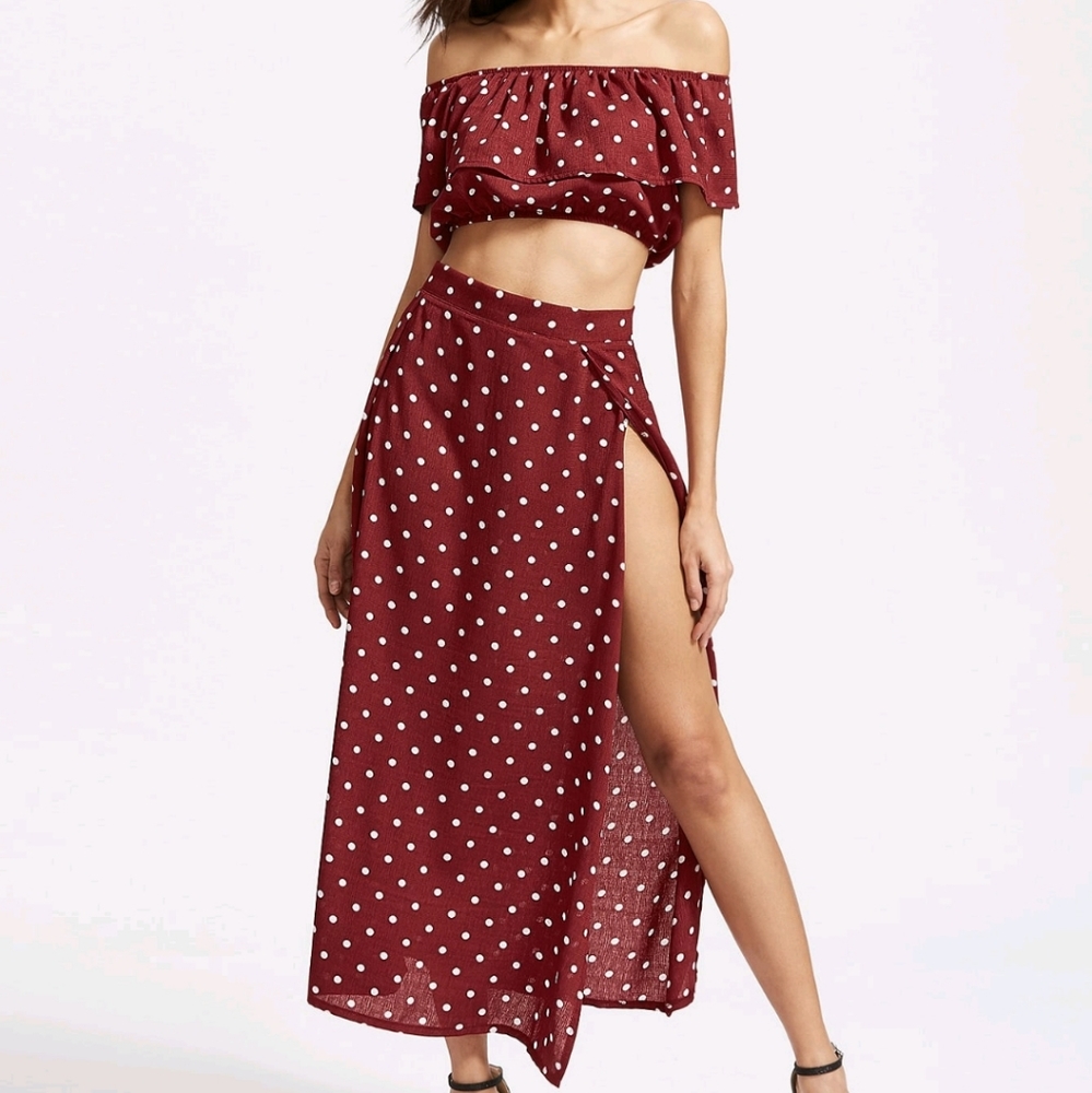 Off the shoulder skirt set